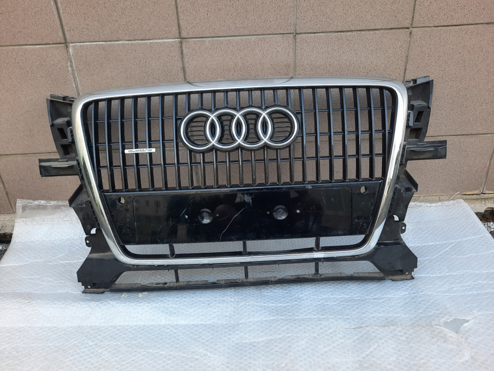 Решетка радиатора AUDI Q5 8R 2012 2011 2010 2009 Решетка Ауди Ку5
