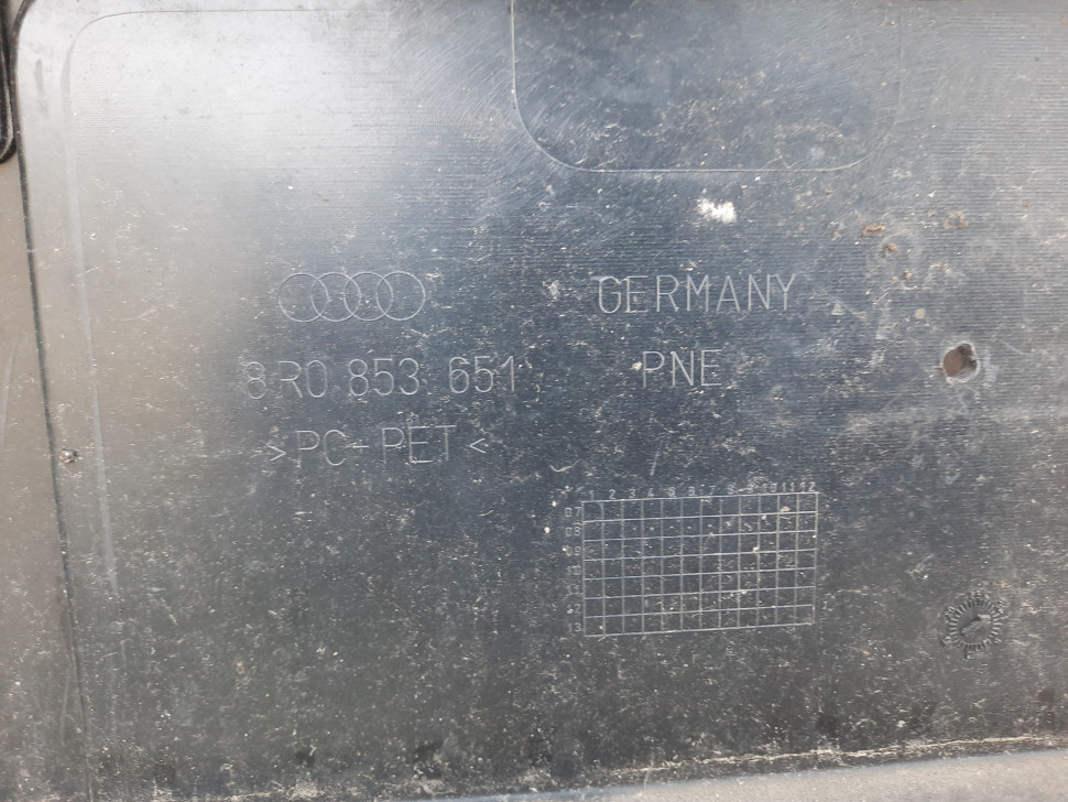 Решетка радиатора AUDI Q5 8R 2012 2011 2010 2009 Решетка Ауди Ку5