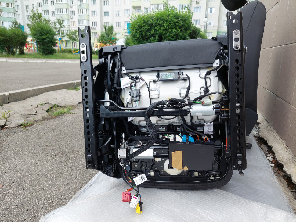 Сиденье AUDI A6 C8 2019 кресло електро Ауди А6 С8 Салон AUDI Q8 e-tron