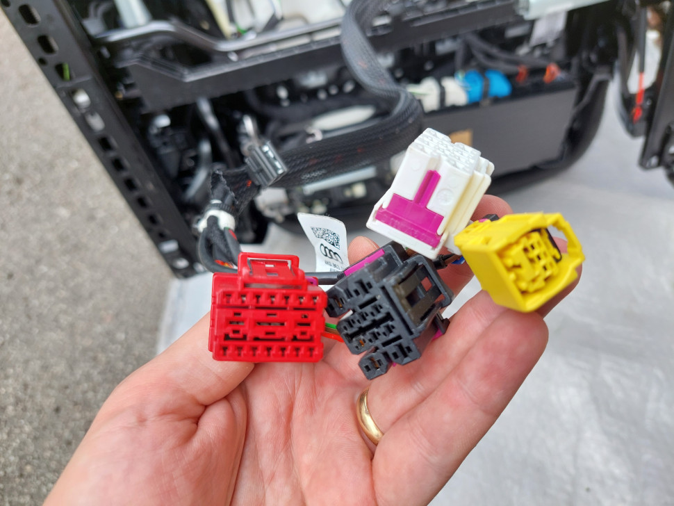 Сиденье AUDI A6 C8 2019 кресло електро Ауди А6 С8 Салон AUDI Q8 e-tron