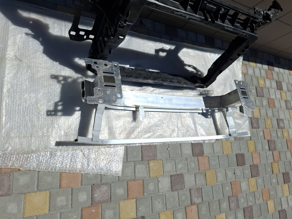 Усилитель переднего бампера AUDI Q3 F3 2019 2020 2021 2022 2023 2024 2025 алюминий Усилитель Ауди Ку3 83g807109 