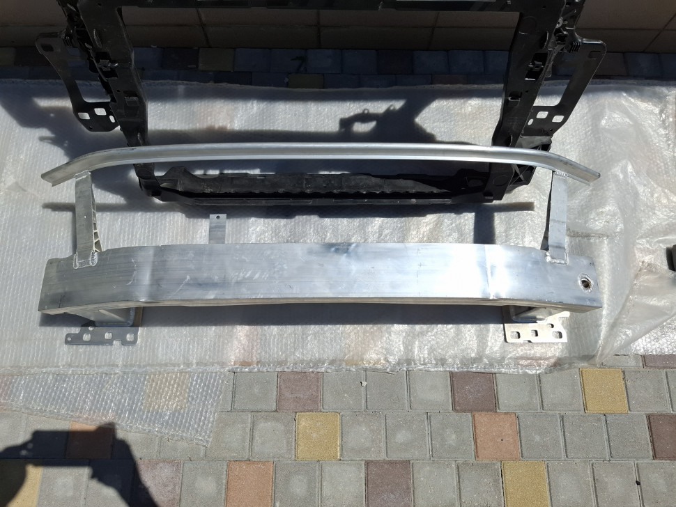 Усилитель переднего бампера AUDI Q3 F3 2019 2020 2021 2022 2023 2024 2025 алюминий Усилитель Ауди Ку3 83g807109 