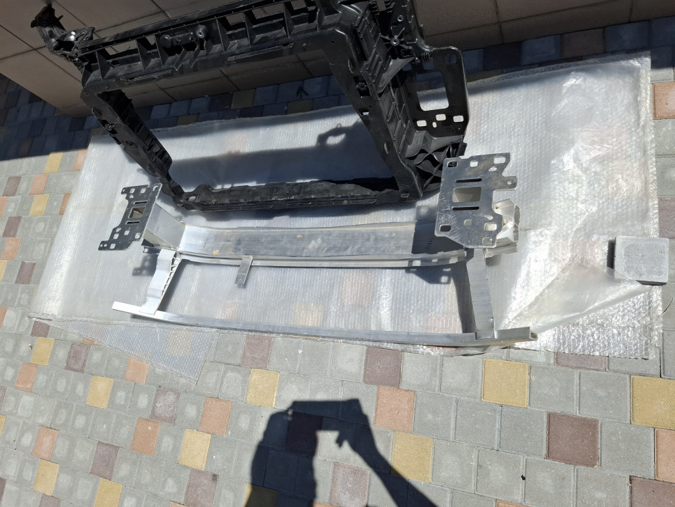 Усилитель переднего бампера AUDI Q3 F3 2019 2020 2021 2022 2023 2024 2025 алюминий Усилитель Ауди Ку3 83g807109 