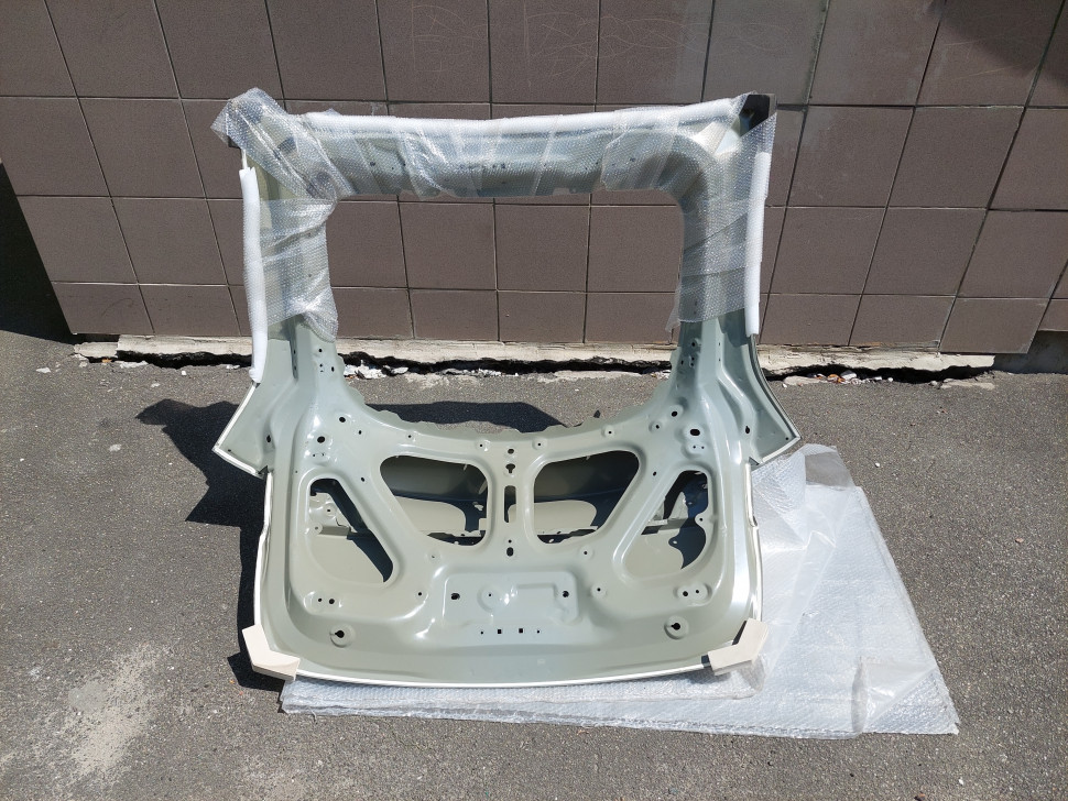 Крышка багажника Tesla model Y MY 2020 2021 2022 2023 ляда Тесла модел У 1493410