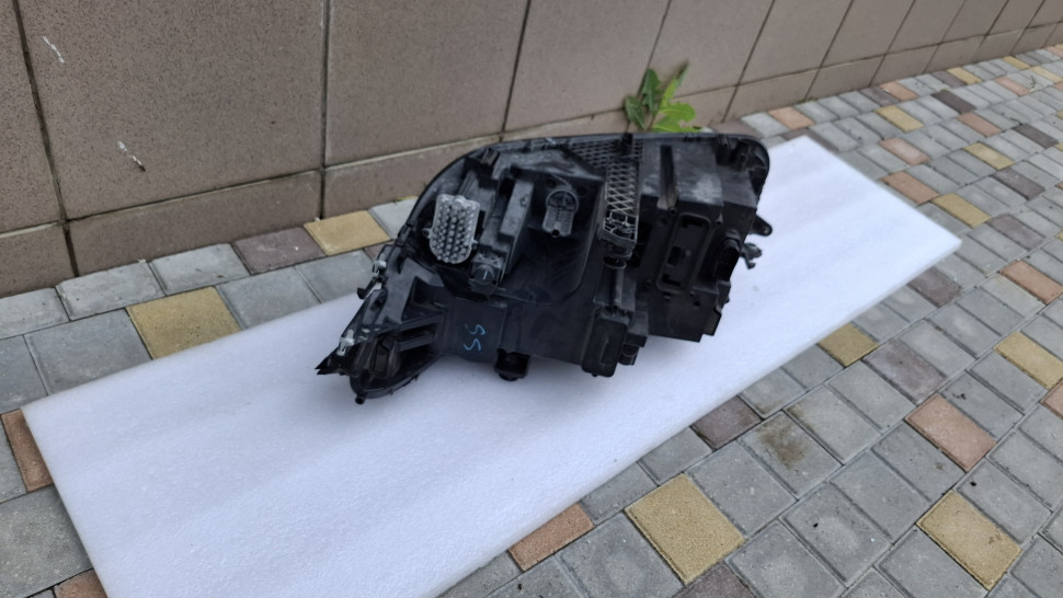 ​Фара Volkswagen Tiguan USA LED права 2024 2023 2022 фара Тигуан Америка Лед  5NL941036A