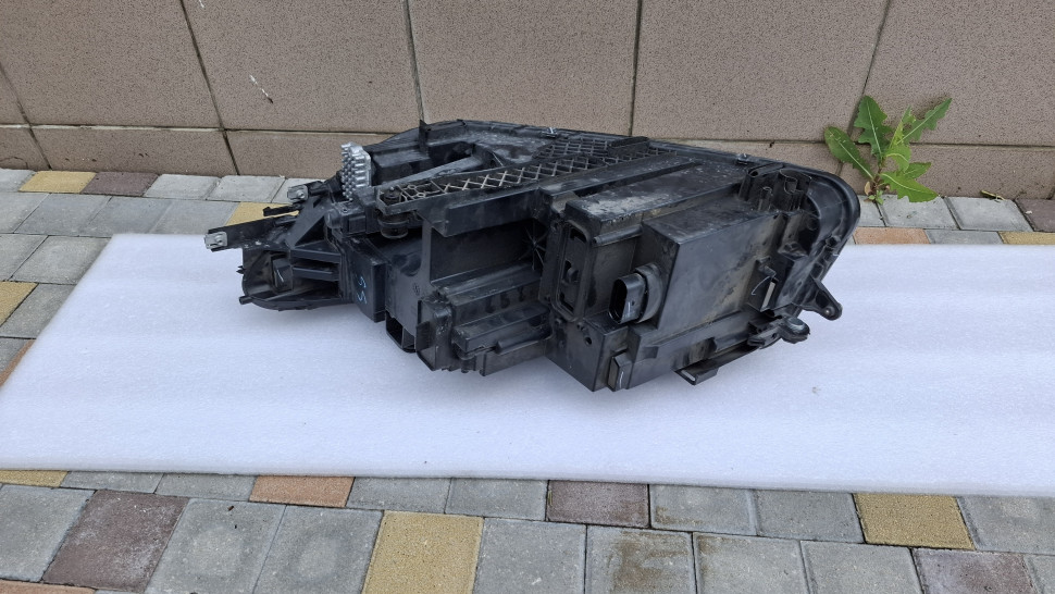 ​Фара Volkswagen Tiguan USA LED права 2024 2023 2022 фара Тигуан Америка Лед  5NL941036A