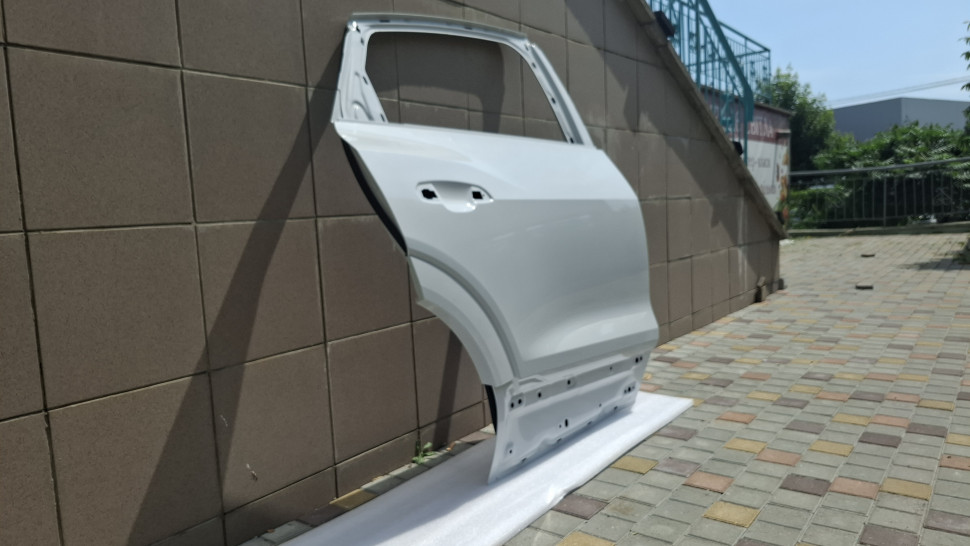 Дверь Audi Q8 ​E-Tron 2023 2022 2021 2020 2019 Білий перламутр Двері Audi ETron задні праві двері Ауди Ку8 Етрон Е-трон