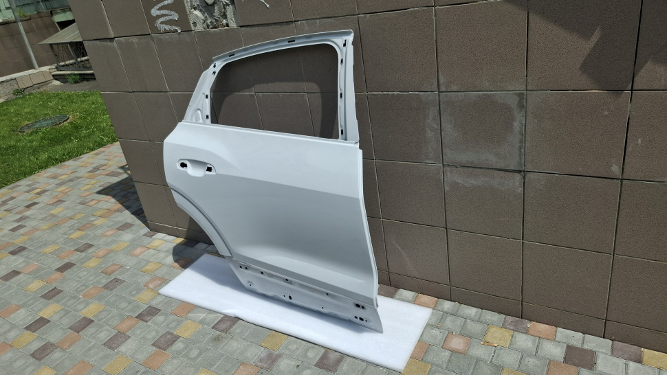 Дверь Audi Q8 ​E-Tron 2023 2022 2021 2020 2019 Білий перламутр Двері Audi ETron задні праві двері Ауди Ку8 Етрон Е-трон