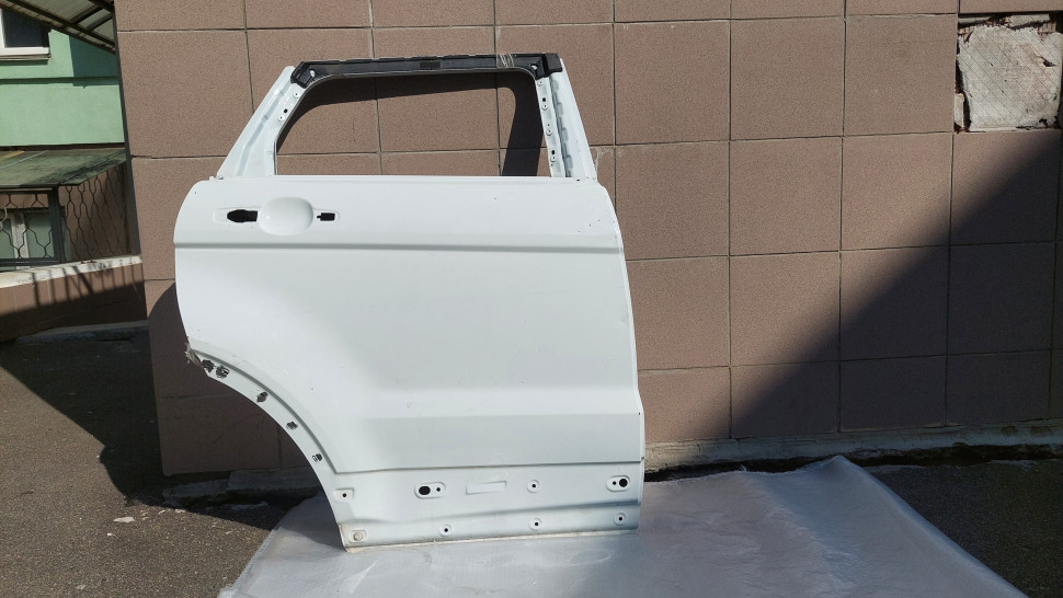 Дверь Evoque Range Rover с петлями дверь задняя правая Ренж Ровер Эвог 2012 - 2018