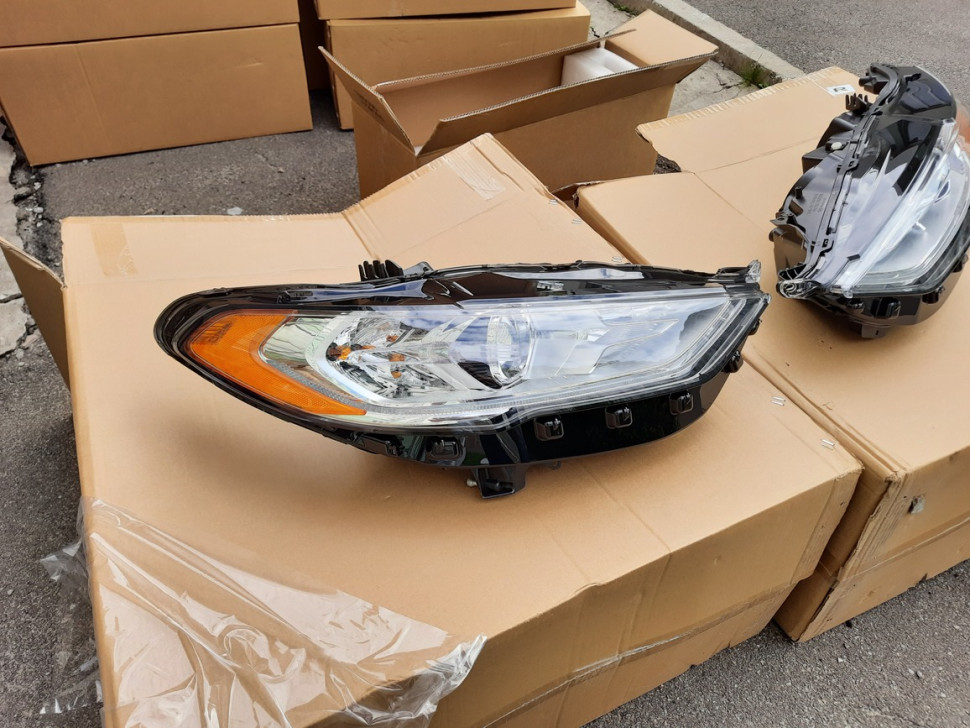 Фары Ford Fusion USA LED ДХО 2017 2018 2019 2020 в сборе с блоками / лампами Фара Фьюжн Америка