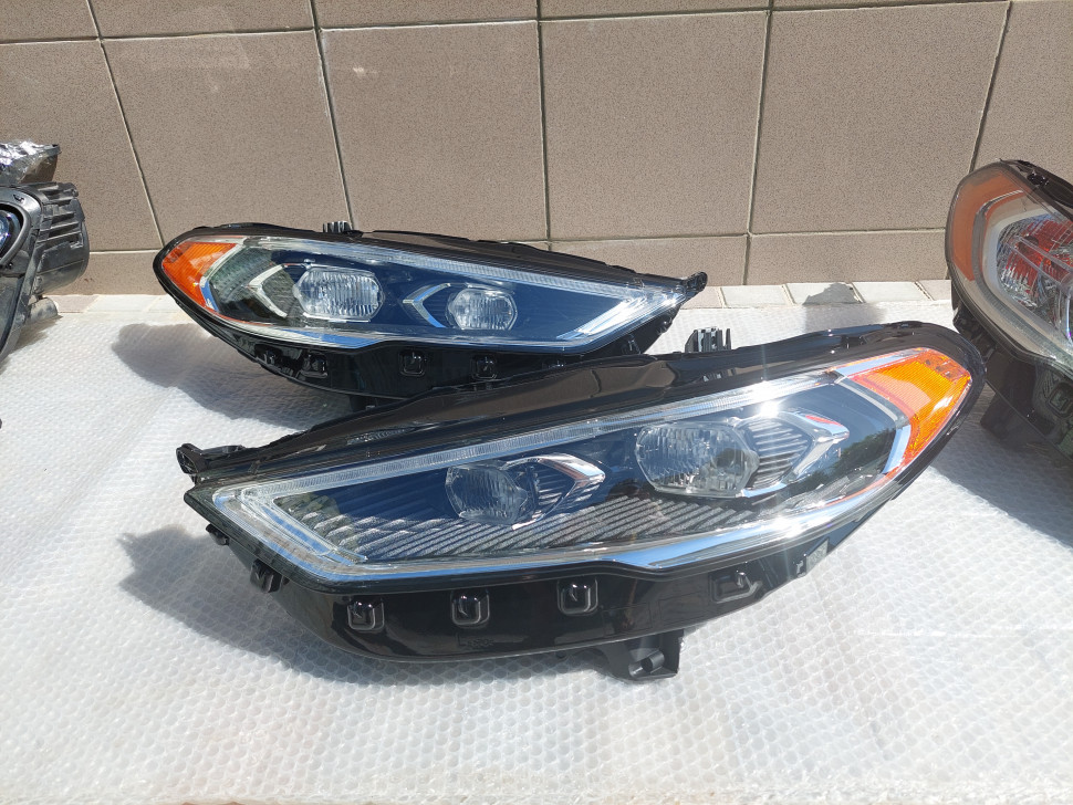 Фары Ford Fusion USA LED ДХО 2017 2018 2019 2020 в сборе с блоками / лампами Фара Фьюжн Америка