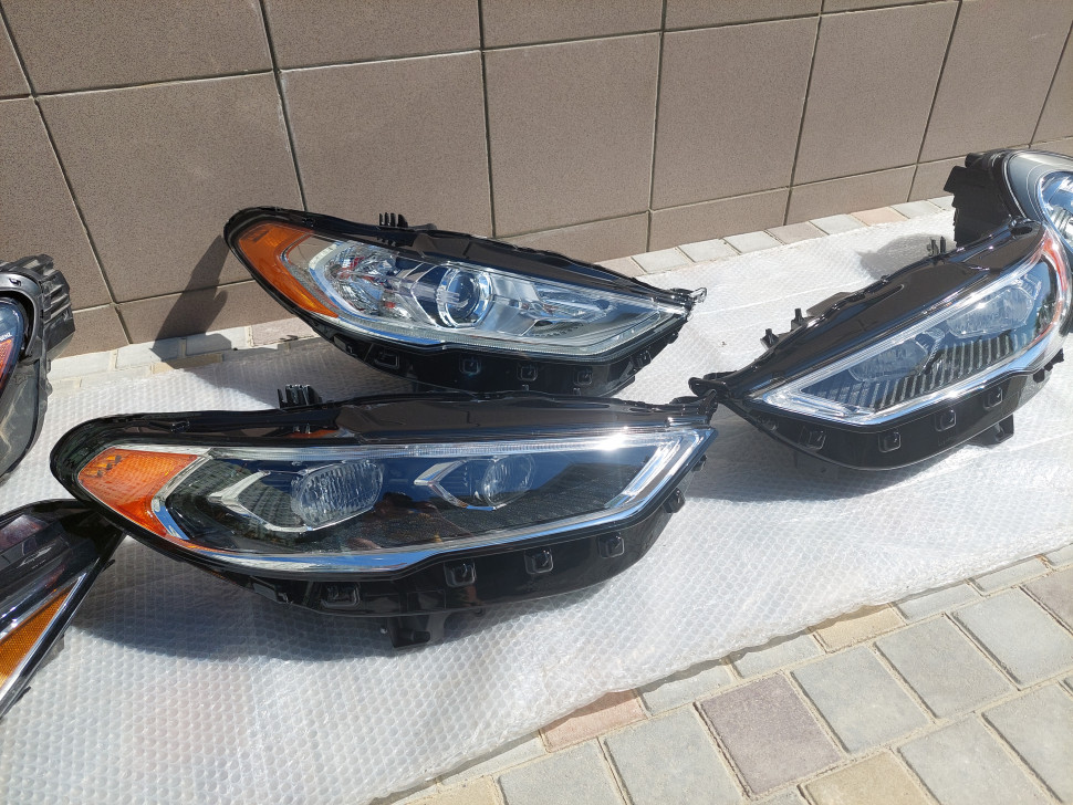 Фары Ford Fusion USA LED ДХО 2017 2018 2019 2020 в сборе с блоками / лампами Фара Фьюжн Америка