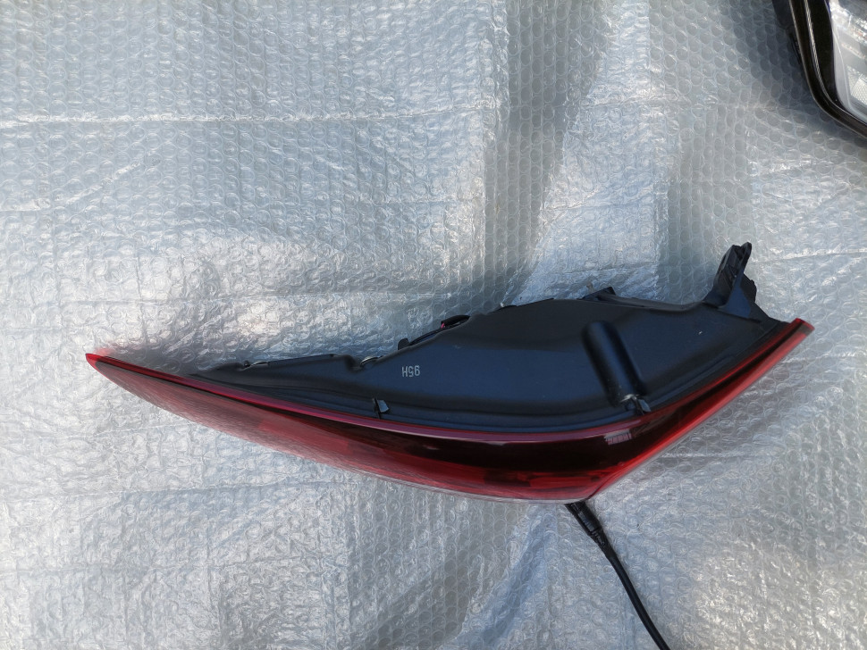 Фонарь Mazda 3 седан 2019 2020 2021 2022 2023 LED левый фонарь Мазда 3 BCJH51160