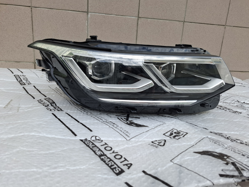 Фара Tiguan 2 2021 - 2024 правая с блоками Full led Фара Тигуан 2 5NB941082C