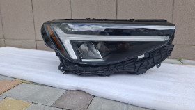 Дефект Фара Volvo C40 XC40 2022-2026 фара права Вольво 40 ХС40 фара 32338907