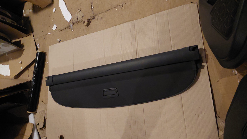 Шторка багажника Audi Q8 2018 - 2023 ролета полка багажника Ауди Ку 8