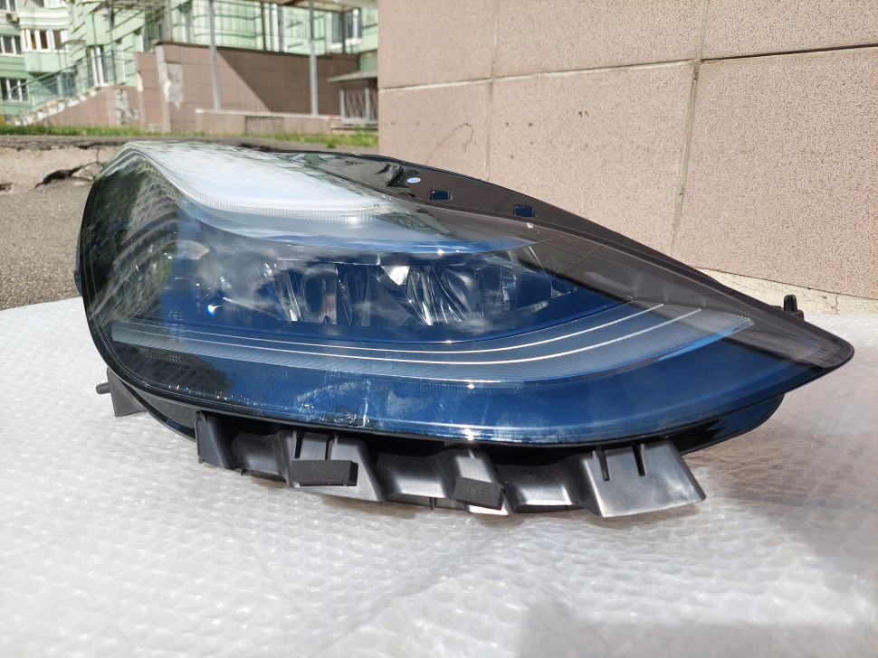 Фара правая Tesla Мodel Y линза фара Tesla Model 3 2021 2022 2023 Оригинал 1514953-00-D