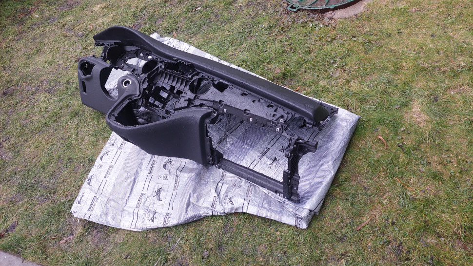 Торпедо Mersedes V-Class Vito w447 консоль торпеда панель Віто 447 с подушкой в сборе. 2014+