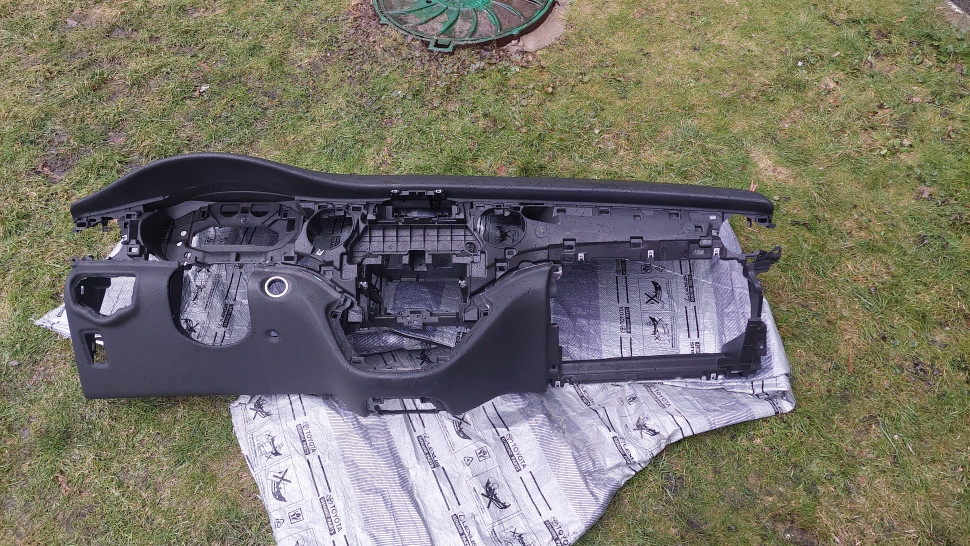 Торпедо Mersedes V-Class Vito w447 консоль торпеда панель Віто 447 с подушкой в сборе. 2014+