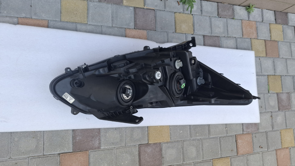 Мілкий дефект Фара ліва Honda Accord 2016 - 2017 галоген с ДХО, 33150T2AA91 фара в сборі Accord hybrid фара Хонда Акорд Аккорд