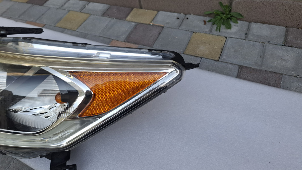 Мілкий дефект Фара ліва Honda Accord 2016 - 2017 галоген с ДХО, 33150T2AA91 фара в сборі Accord hybrid фара Хонда Акорд Аккорд