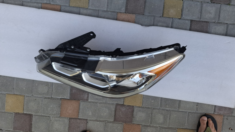 Мілкий дефект Фара ліва Honda Accord 2016 - 2017 галоген с ДХО, 33150T2AA91 фара в сборі Accord hybrid фара Хонда Акорд Аккорд
