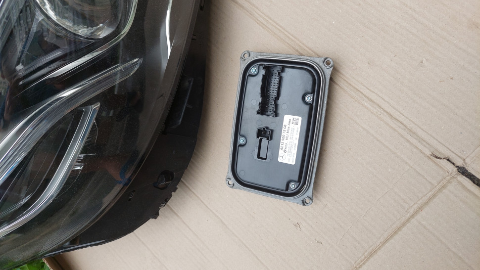 Блок розжига фары модуль Mercedes LED E-Class W213 C238 S W222 A2139007308