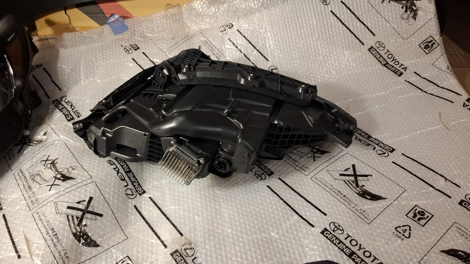 Фара права Tesla Model S Plaid 2022 2023 2024 2025 фари Тесла модел С рест 156371400F