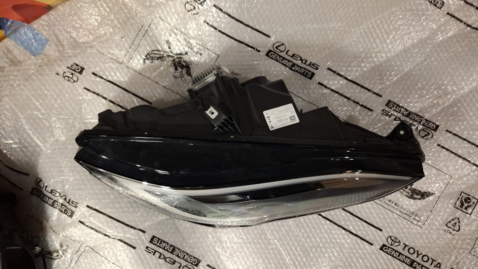 Фара права Tesla Model S Plaid 2022 2023 2024 2025 фари Тесла модел С рест 156371400F