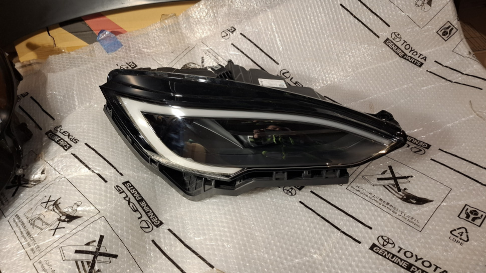 Фара права Tesla Model S Plaid 2022 2023 2024 2025 фари Тесла модел С рест 156371400F