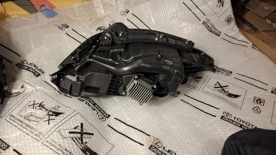 Фара права Tesla Model S Plaid 2022 2023 2024 2025 фари Тесла модел С рест 156371400F