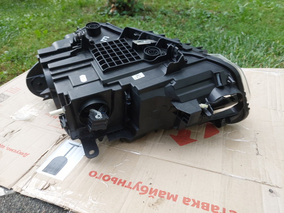 Фара BMW X2 F39 передняя правая LED Фара БМВ Х2 Ф39 7420440