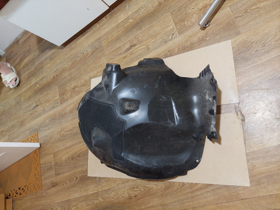 Подкрылок Tesla Model Y передний левый задняя часть Тесла 1492613-00-C оригинал новый