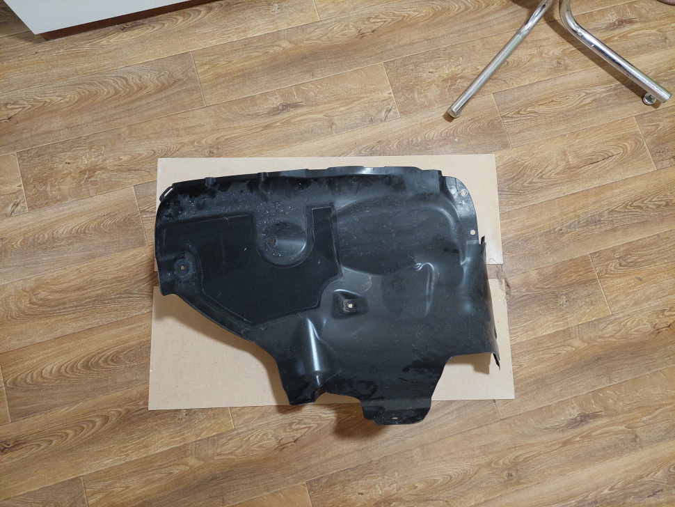 Подкрылок Tesla Model Y передний левый задняя часть Тесла 1492613-00-C оригинал новый