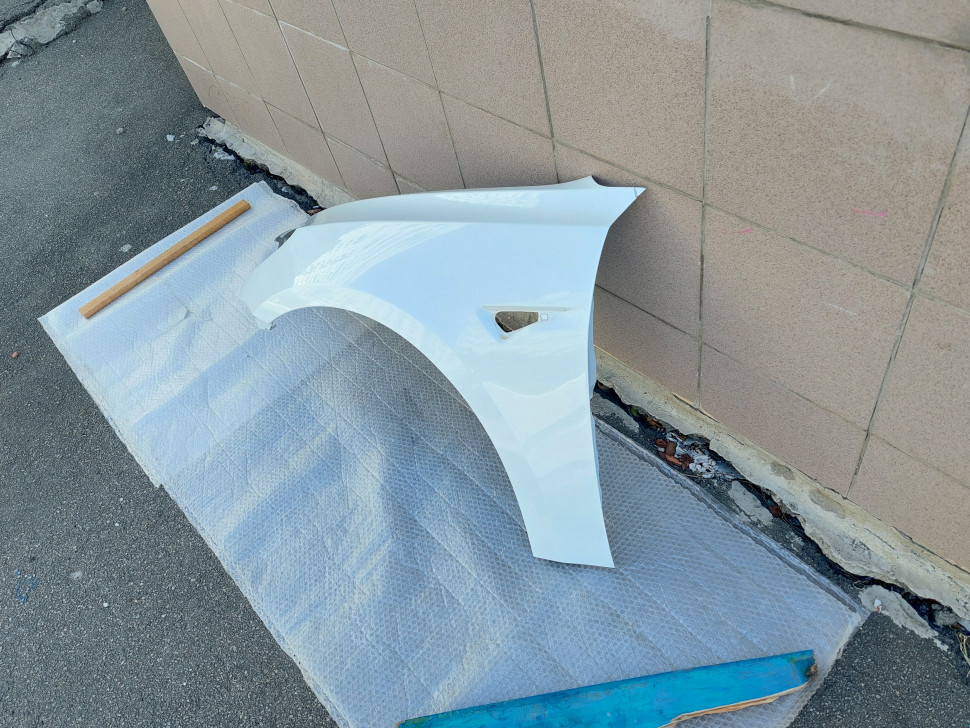 Крыло Tesla model 3 2023 2022 2021 2020 2019 2018 Крило ліве Тесла 3 1081401E0D