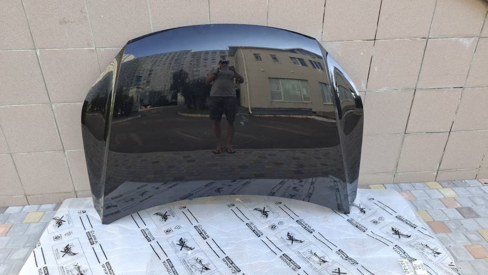 Капот Tiguan снят с авто Капот Тигуан в родной краске