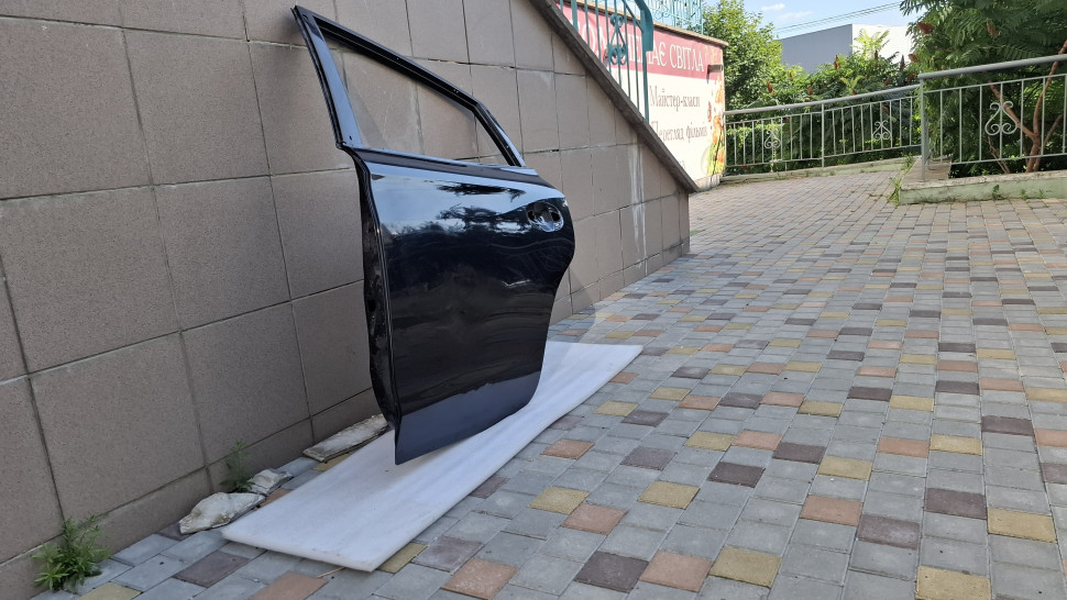 Дверь Subaru Forester SK задняя левая 2019 2020 2021 2022 2023 2024 Двері ліві Субару Форестер СК мілкий дефект 60409SJ0109P