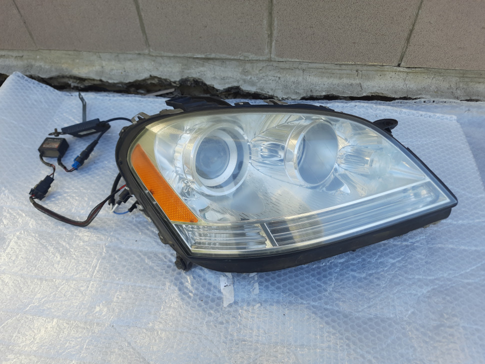 Фара Mercedes ML ксенон 2011 2010 2009 2008 2007 2006 2005 фара Мерседес МЛ