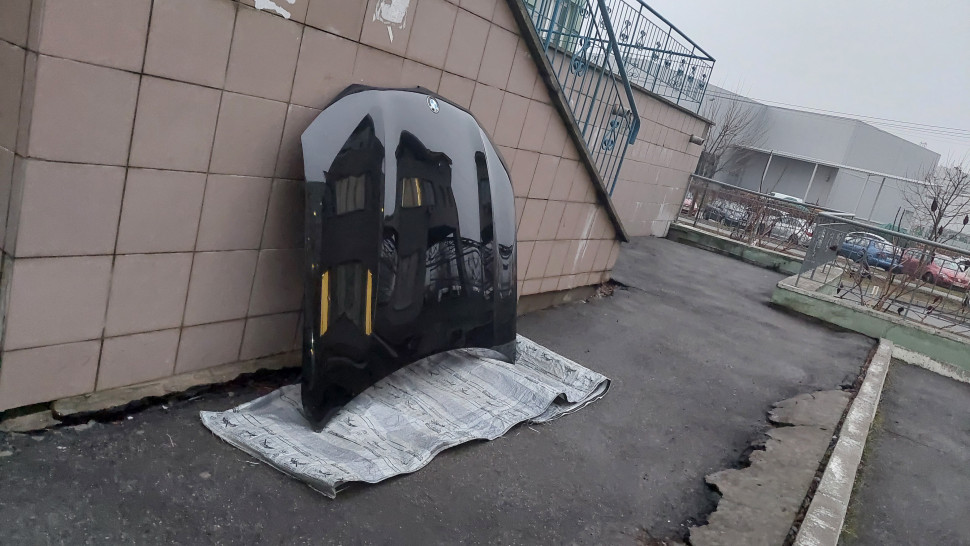 Капот BMW X5 G05 2018 2019 2020 2021 Капот БМВ Х5 Х6 BMW X6 G06 дефект