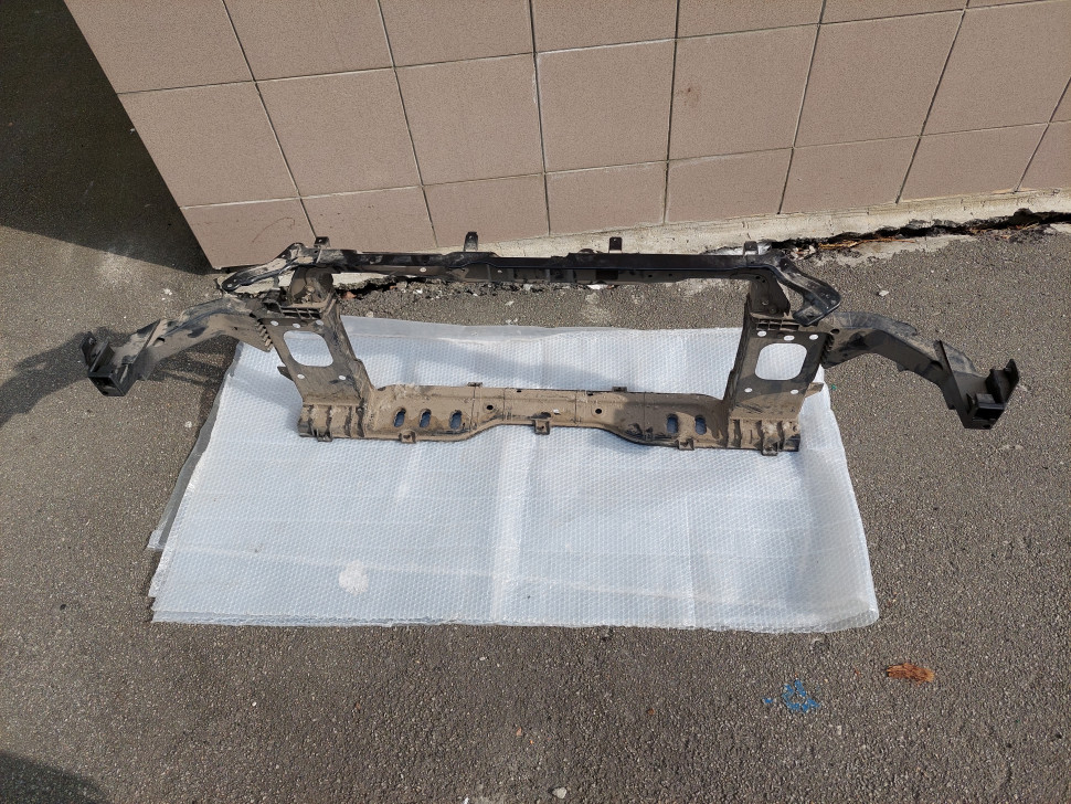 Панель передняя Kia Forte Cerato 2016 2015 2014 2013 телевизор Киа Форте Церато Черато Б/У