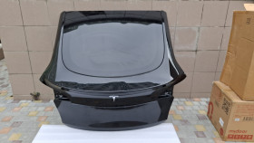 Крышка багажника Tesla Model Y PBSB чорная Ляда Тесла У 51648738166 51747343798 51647308045