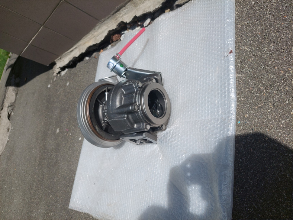 Турбина Dxi Euro 5 Volvo HX52 / HE500WG дв. MD13 21316565, 85020143, 7421316565, 7485020143 НОВАЯ Турбина Рено Премиум 