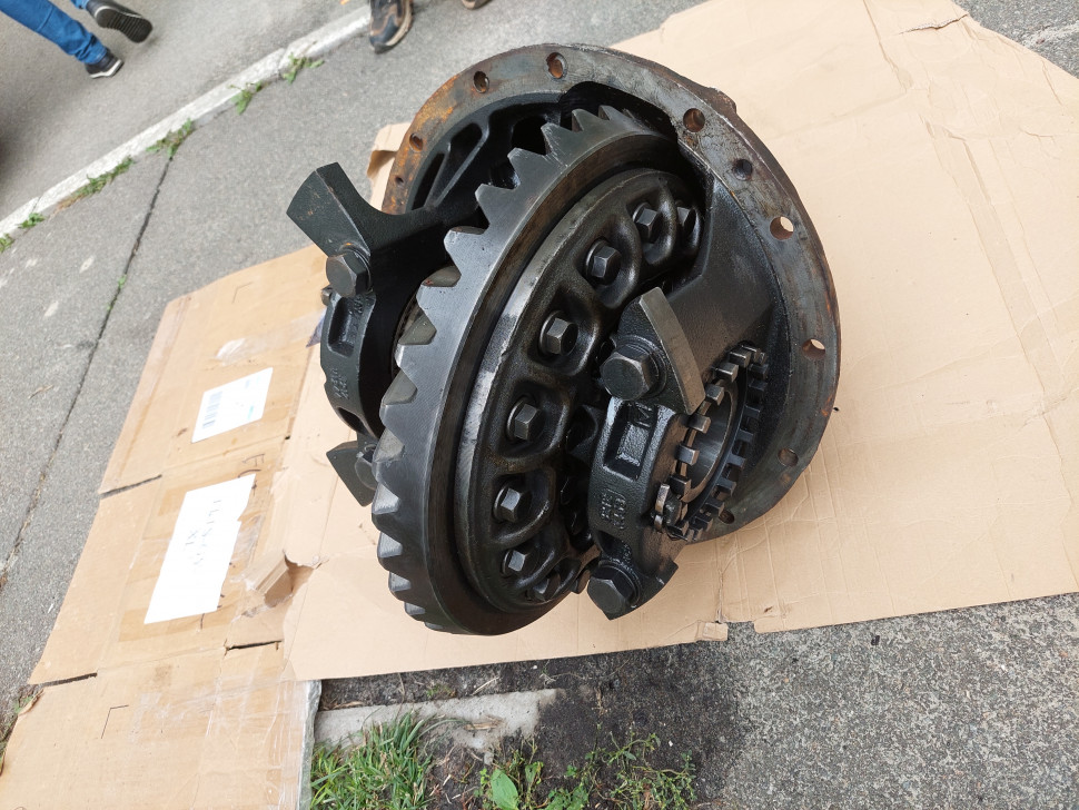 Редуктор Volvo 1344B 3.08 12х37 Редуктор заднего моста Вольво 1344 под полуось на 46 зубов. Редуктор на Volvo FH12 2000-2006  Евро 3