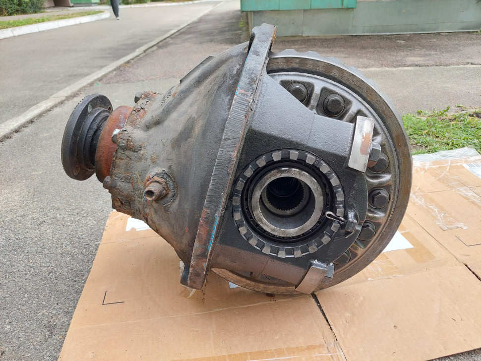 Редуктор Volvo 1344B 3.08 12х37 Редуктор заднего моста Вольво 1344 под полуось на 46 зубов. Редуктор на Volvo FH12 2000-2006  Евро 3