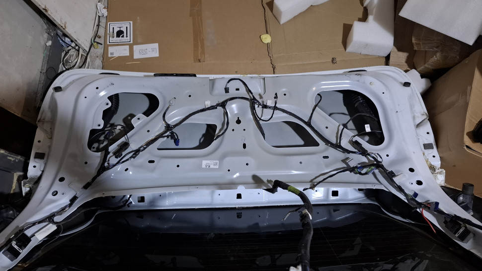 Дефект крышка багажника Tesla Model X 2016 2017 2018 2019 2020 2021 Дверь багажника Тесла модел Х Ляда Тесла Х 106745600B