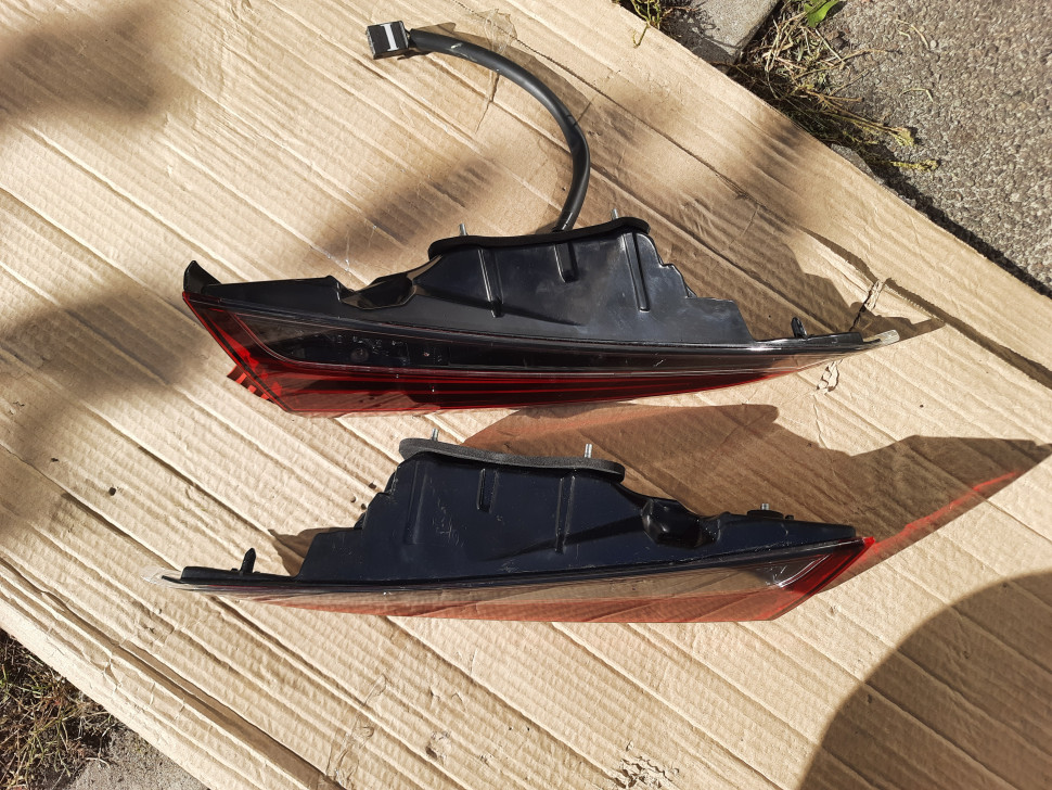 Фонарь LEXUS ES 2020 2019 2018 2021 левый Фонарь Лексус ЕС LED 250 300