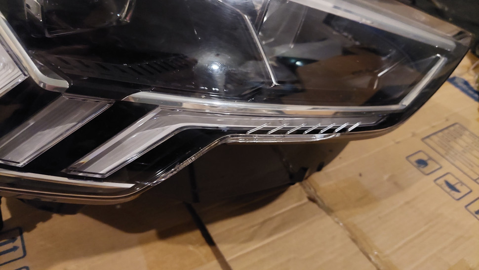Фара AUDI Q3 83a full led USA оригинал Б/У Фара Ауди КУ3 Лед Америка