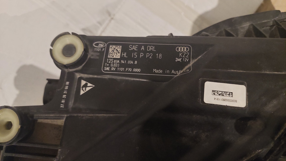 Фара AUDI Q3 83a full led USA оригинал Б/У Фара Ауди КУ3 Лед Америка