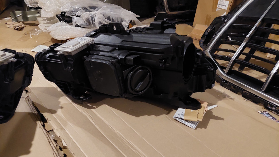 Фары MERCEDES B-Class BI-XENON Ксенон Фара w246 B246 246 A246 