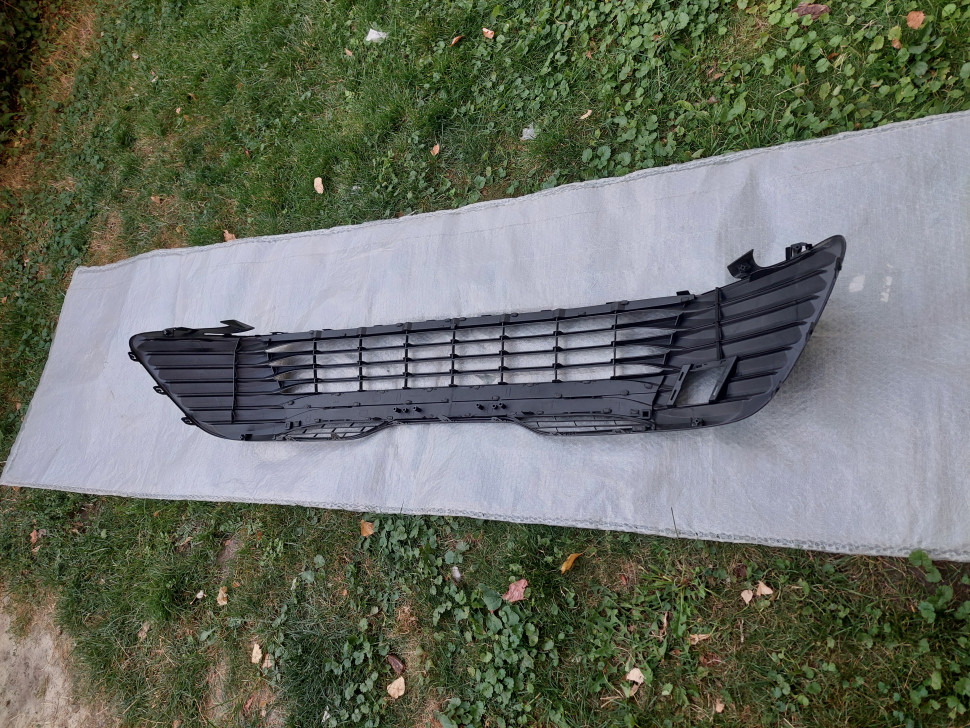 Решетка радиатора Toyota Camry v70 le xle 2018-2020 Решётка радиатора Камри 70 